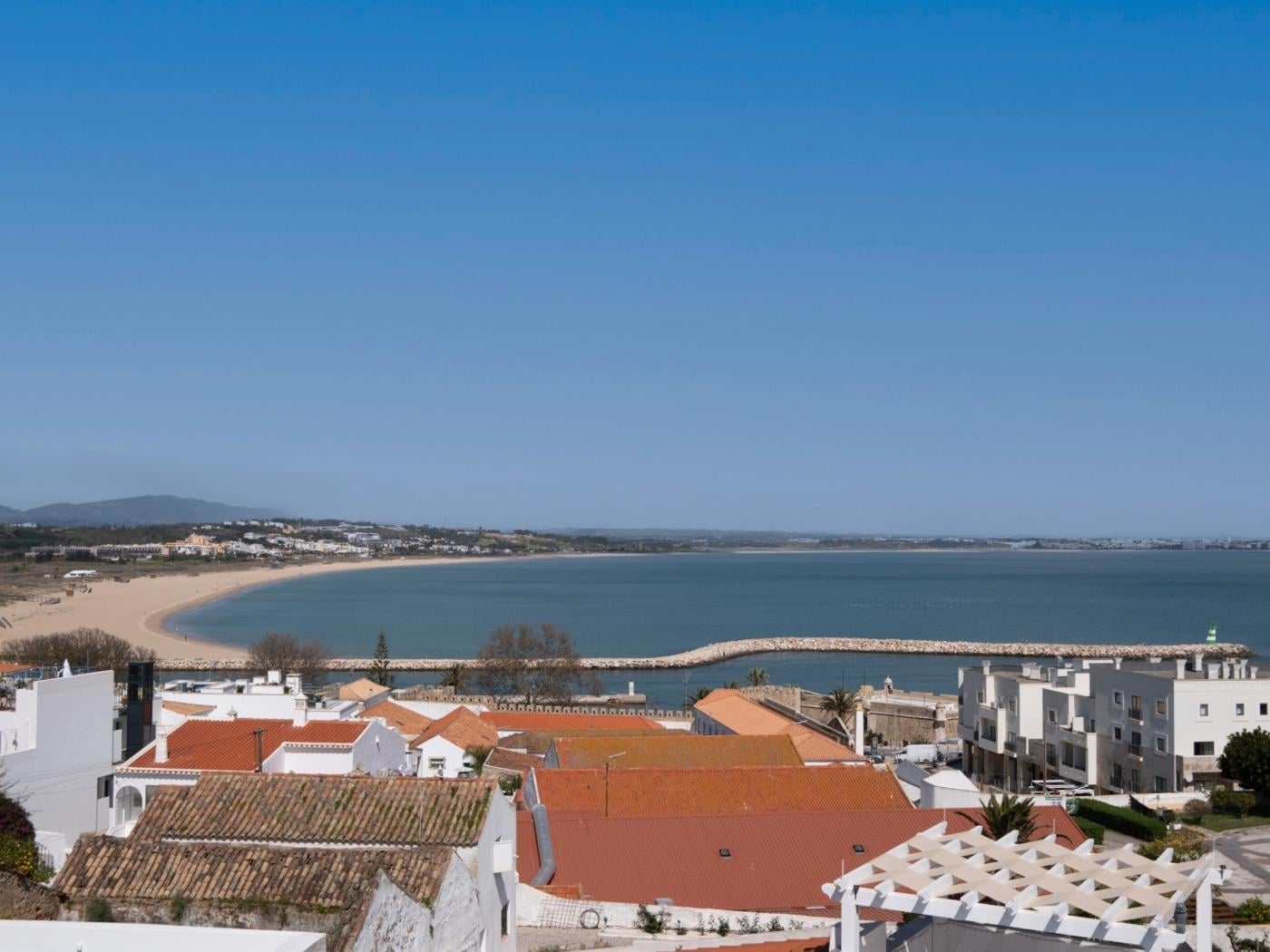 image 405 Porta da Vila 3