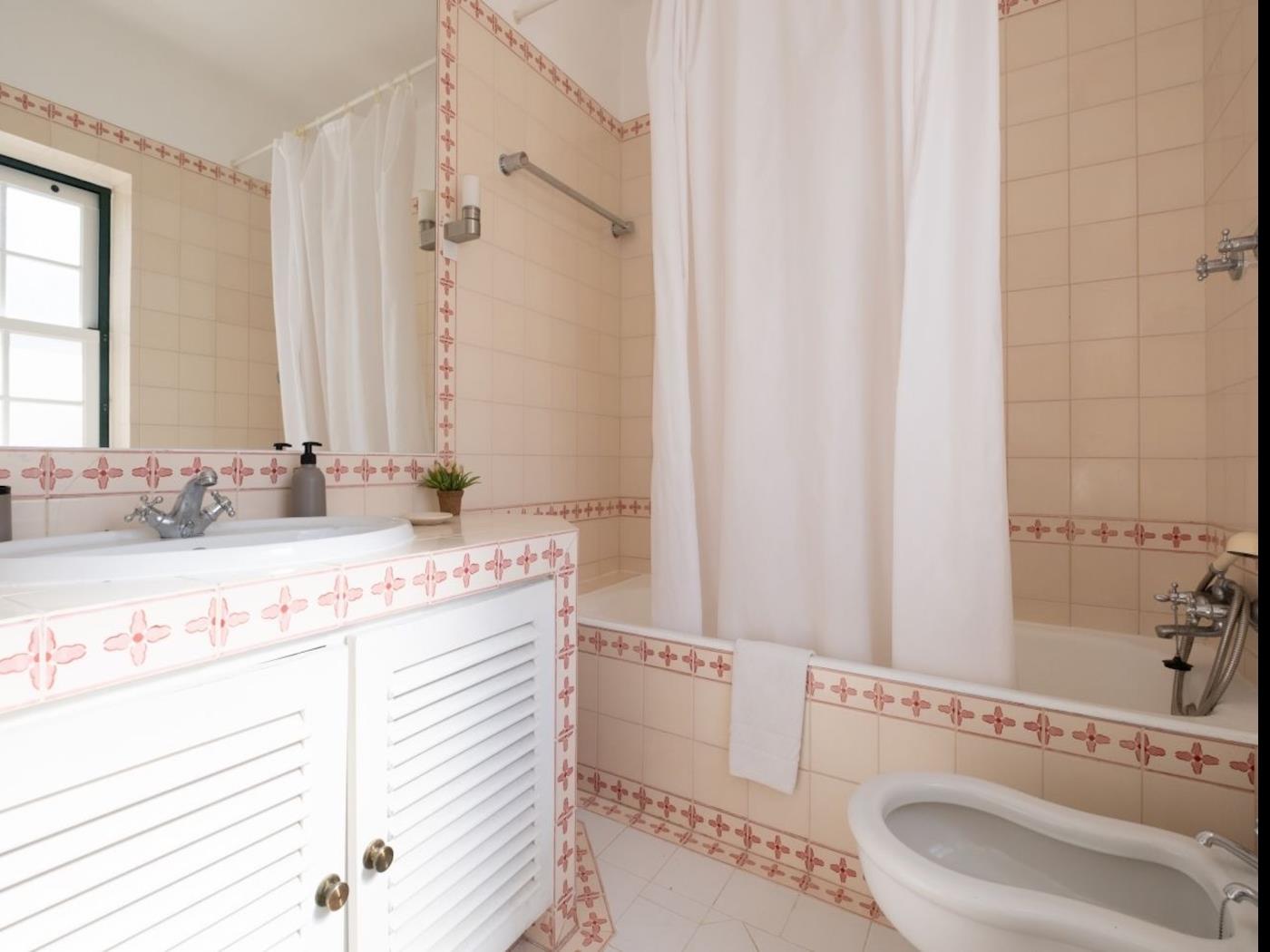 image 407 Porta da Vila 11