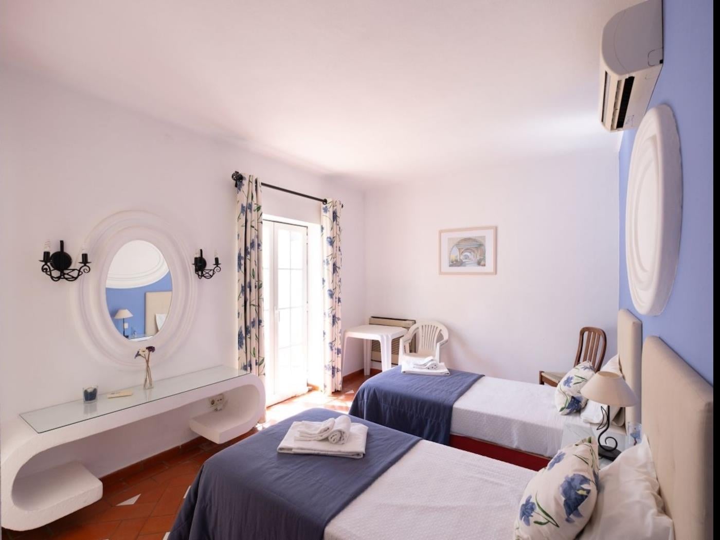 image 407 Porta da Vila 13