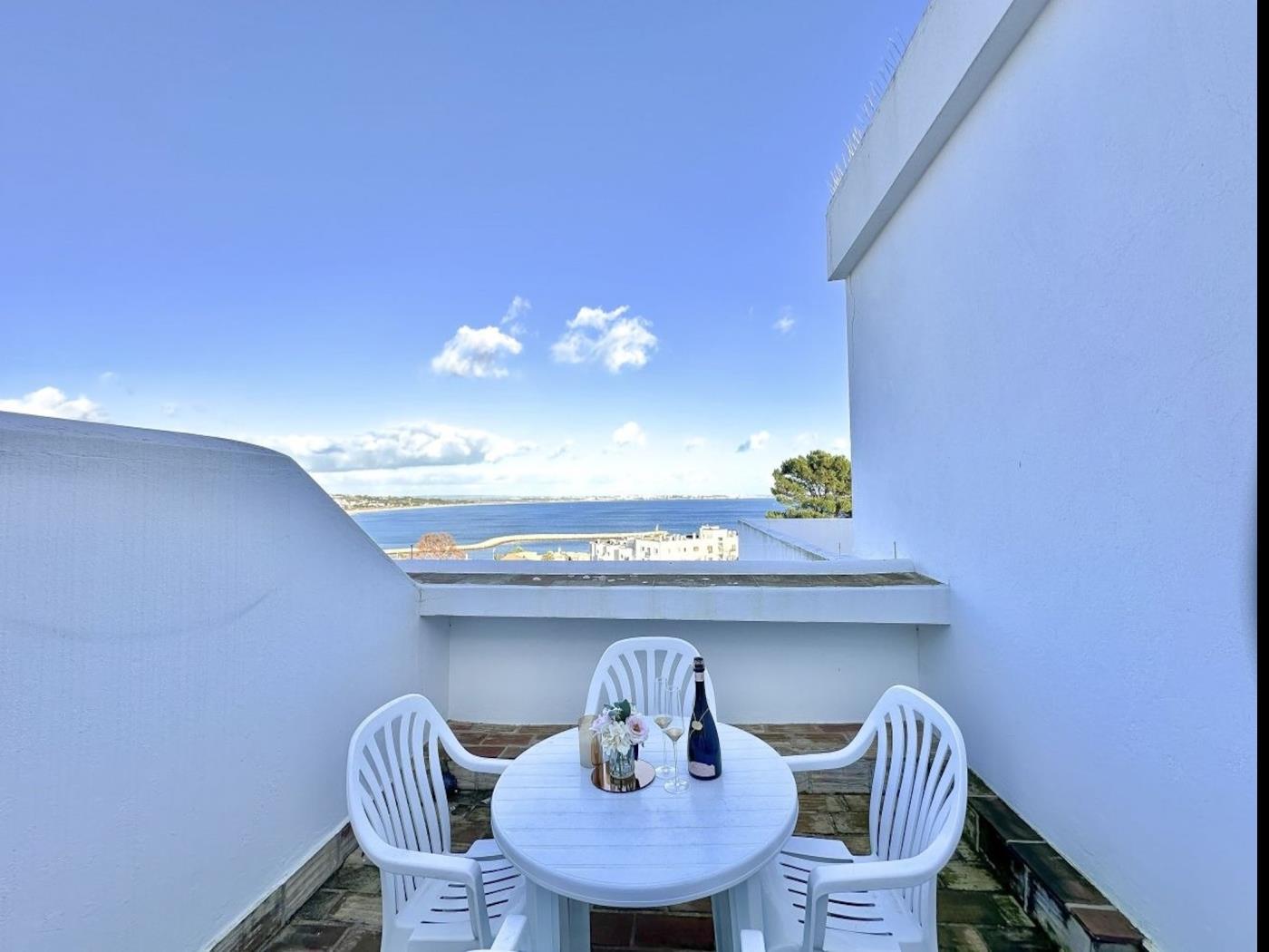 image 407 Porta da Vila 3