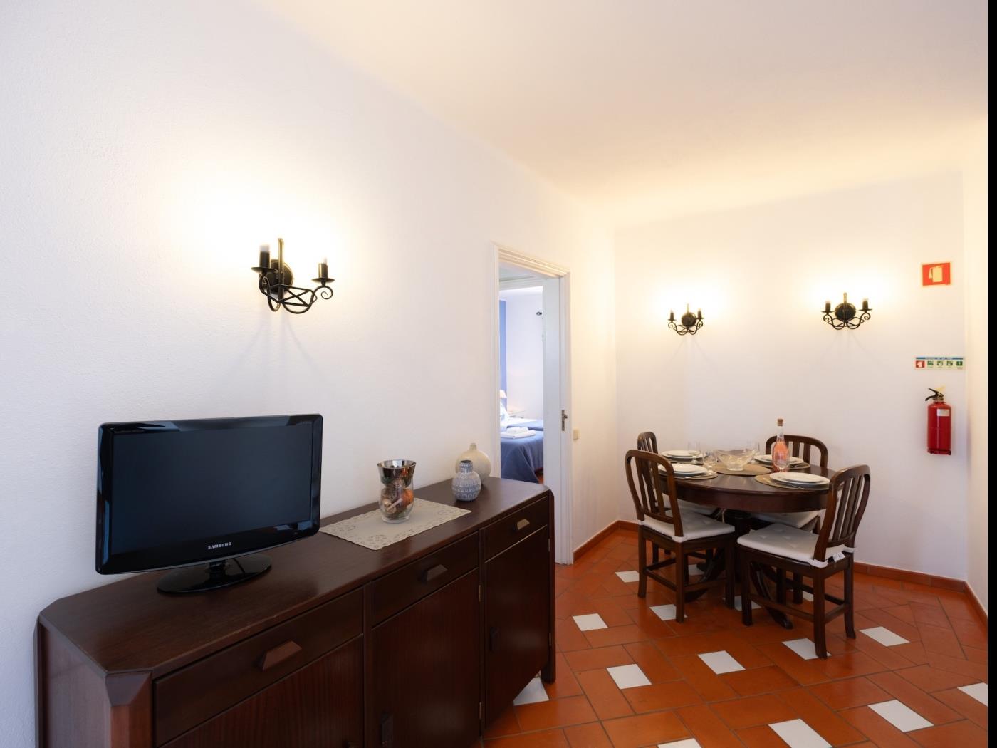 image 407 Porta da Vila 6