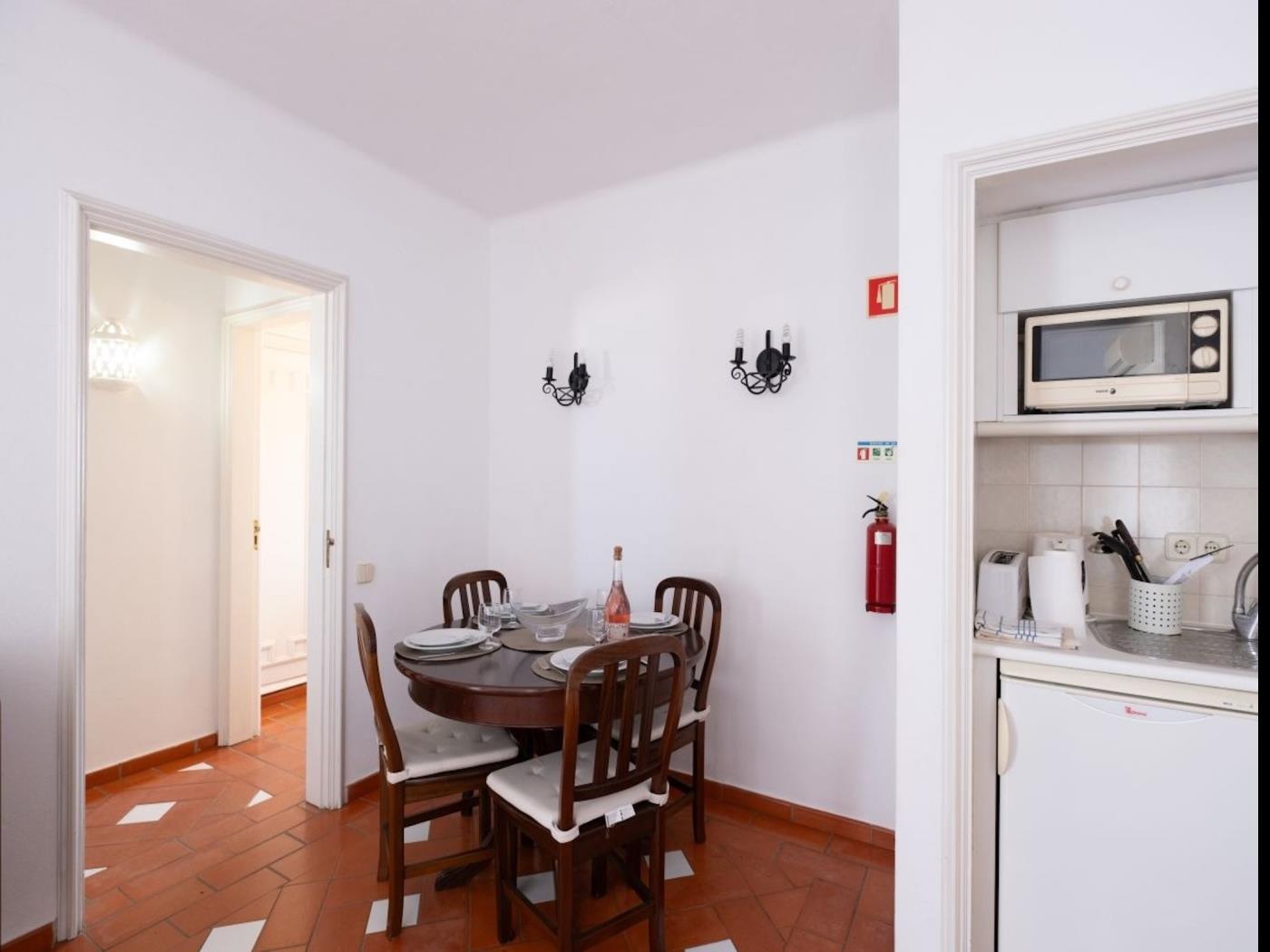 image 407 Porta da Vila 8