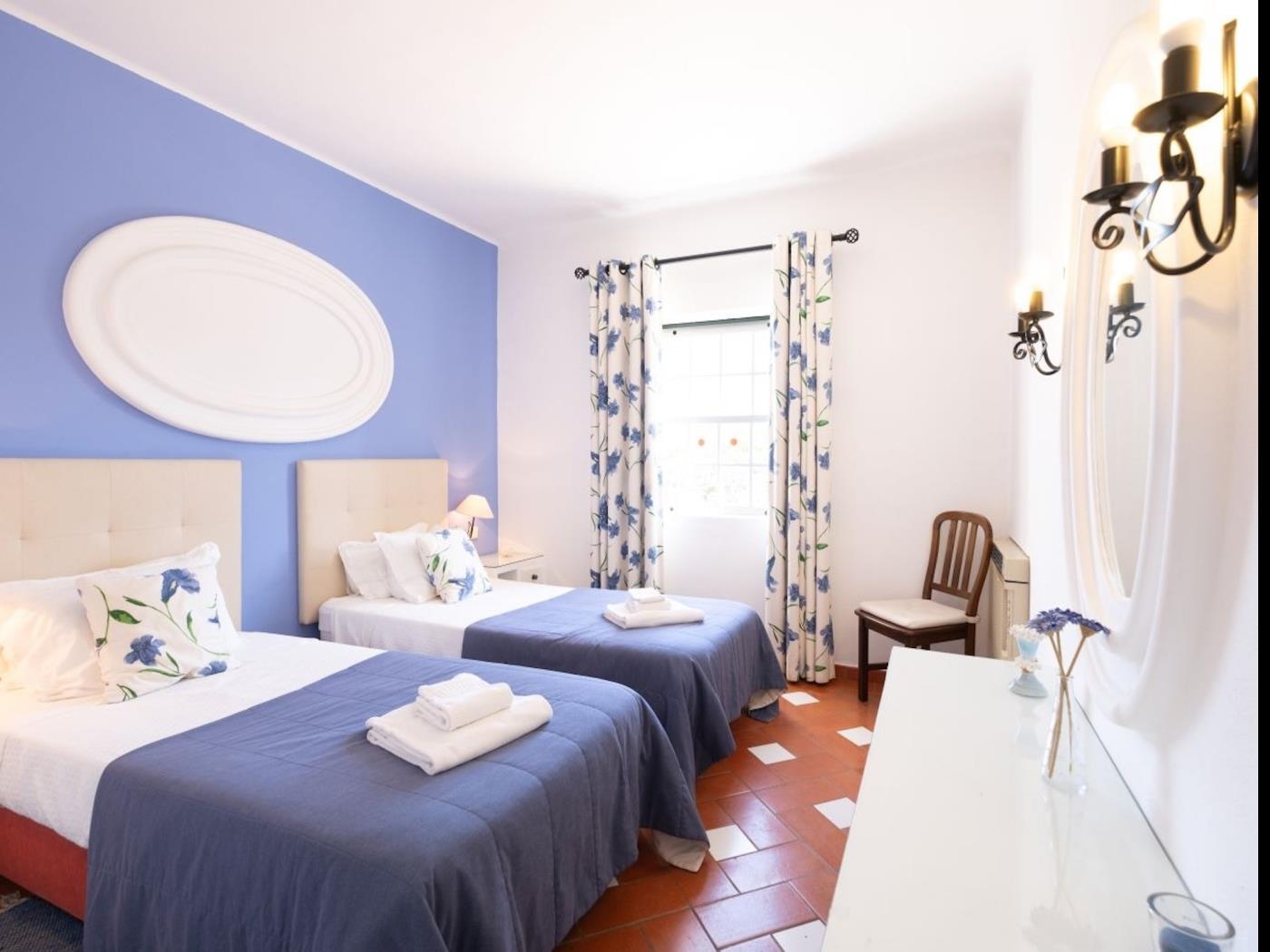 image 407 Porta da Vila 9