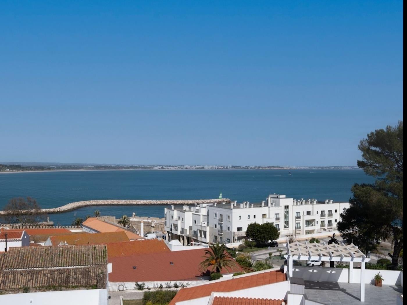 image 408 Porta da Vila 14