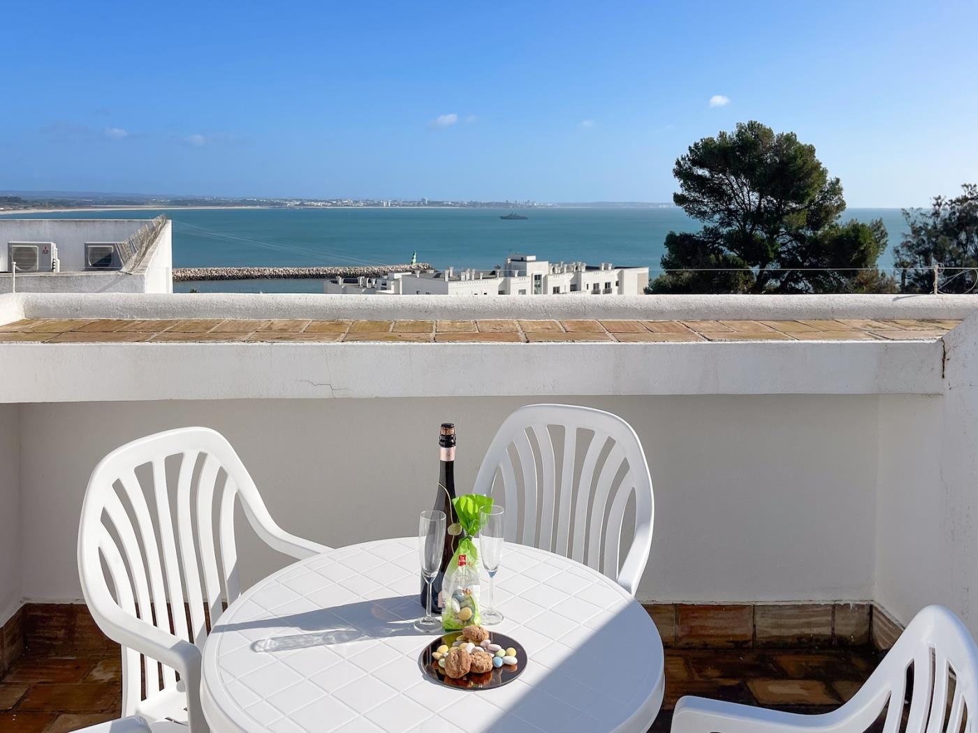 image 409 Porta da Vila 12