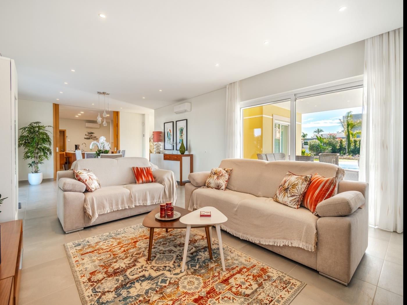 image Holiday House Beach Porto Mós 15