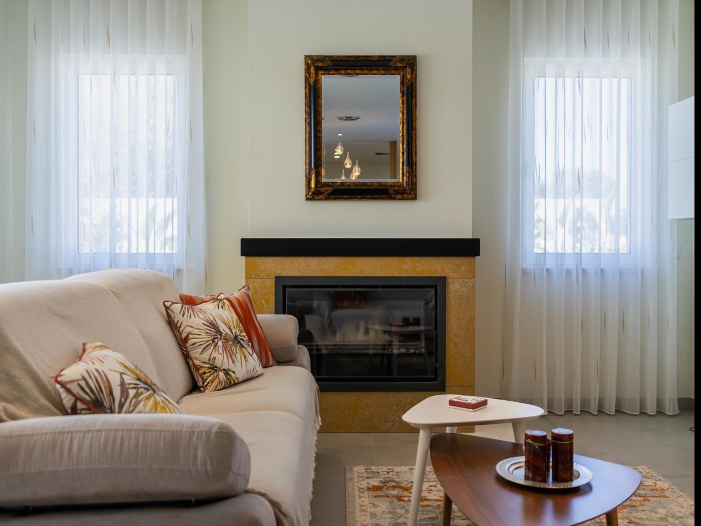 image Holiday House Beach Porto Mós 17