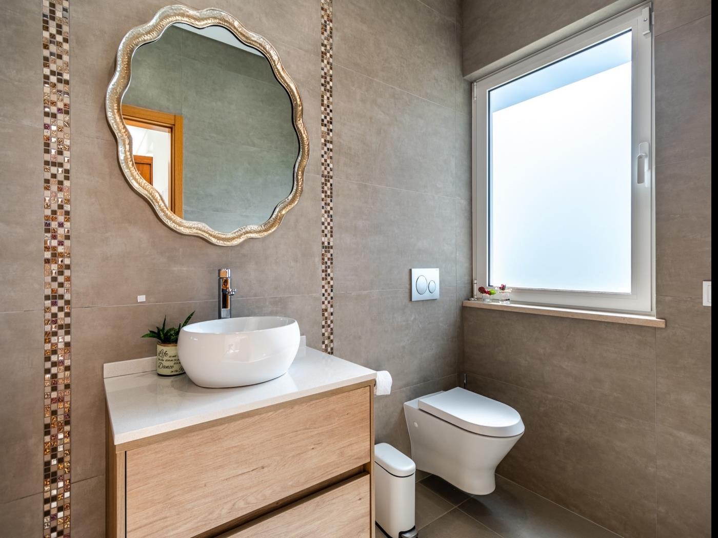 image Holiday House Beach Porto Mós 27