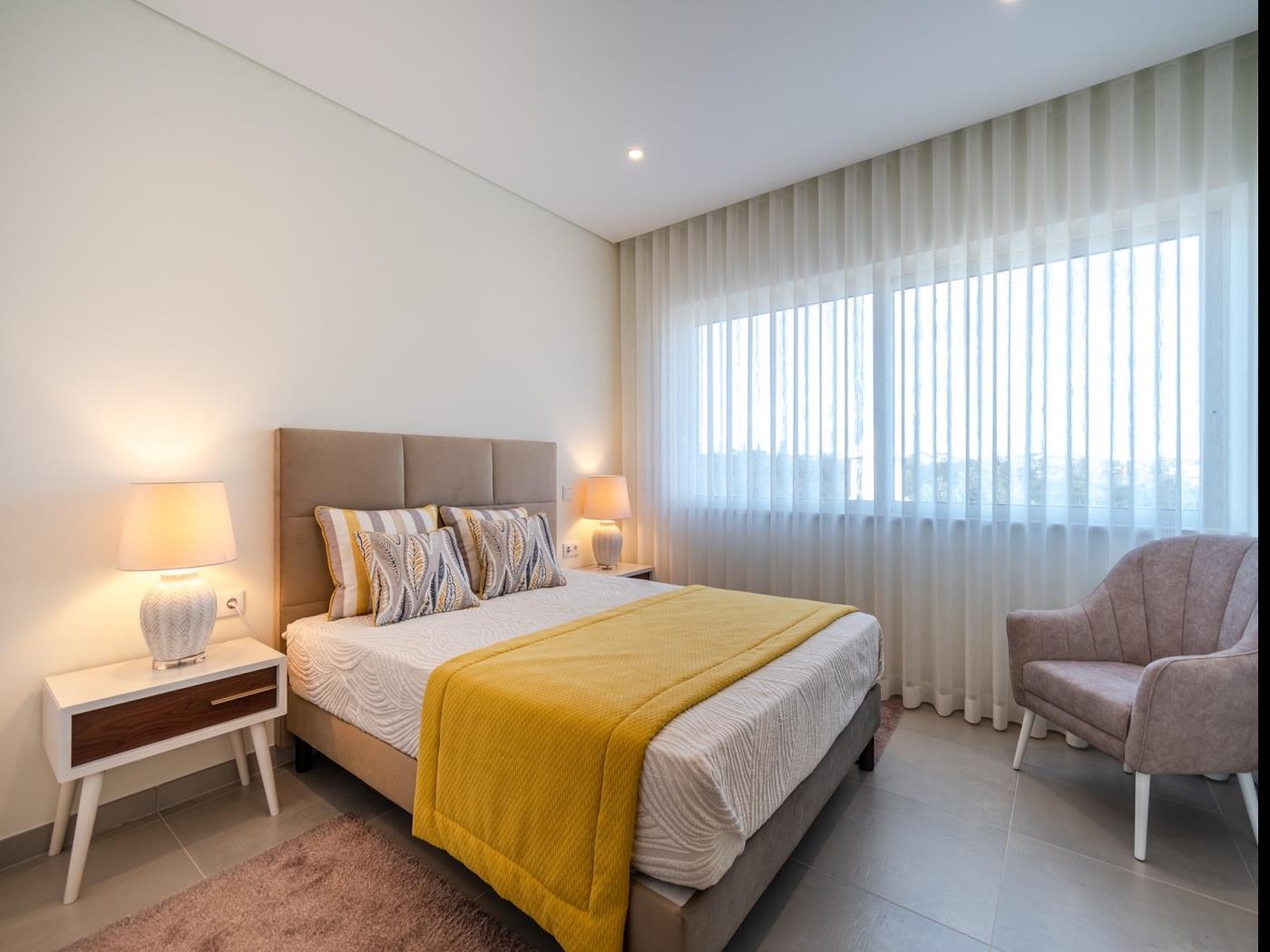 image Holiday House Beach Porto Mós 29