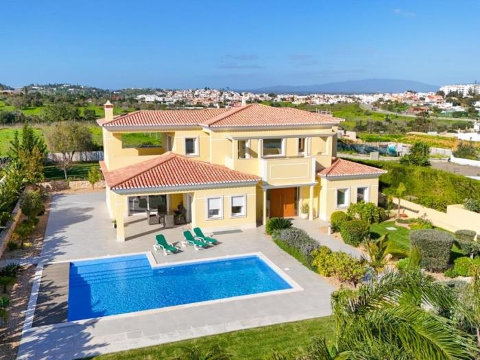 image Holiday House Beach Porto Mós 2