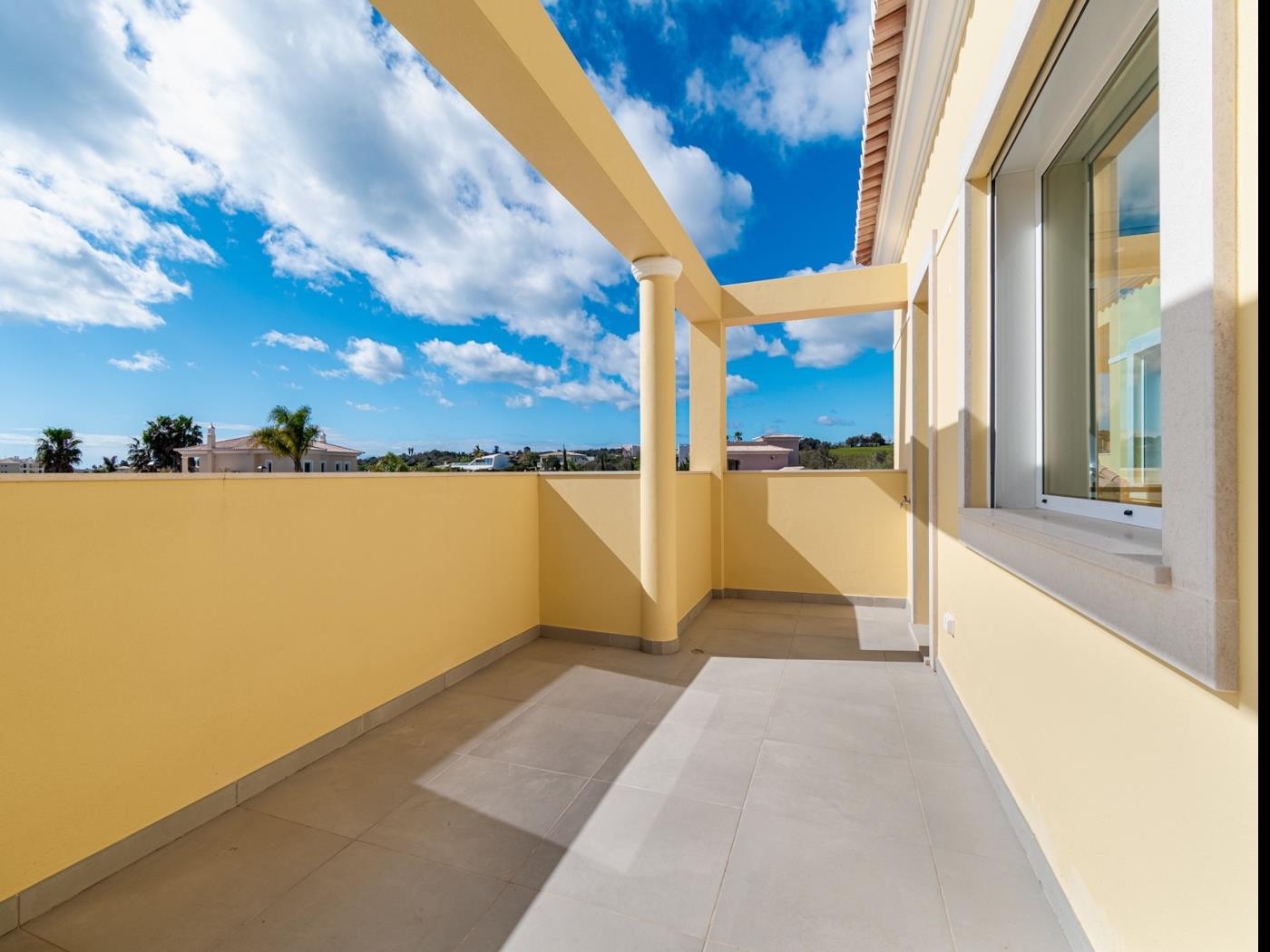 image Holiday House Beach Porto Mós 36