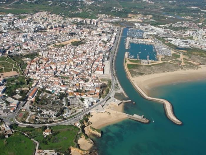 image Holiday House Beach Porto Mós 42