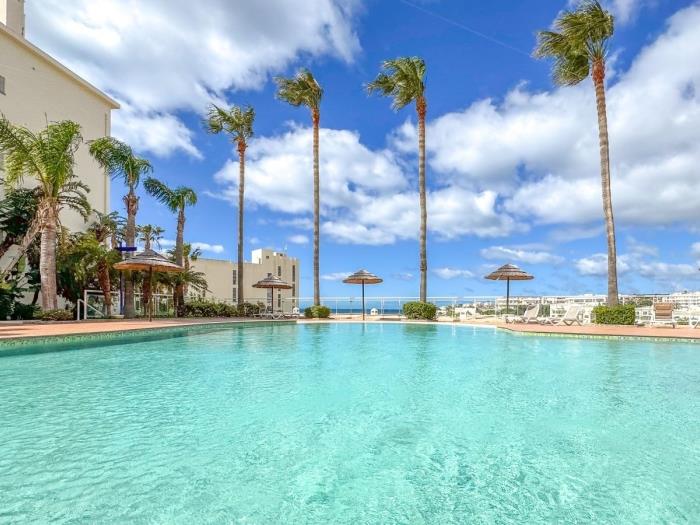 image Holidays Beach Apartment Porto de Mós 18