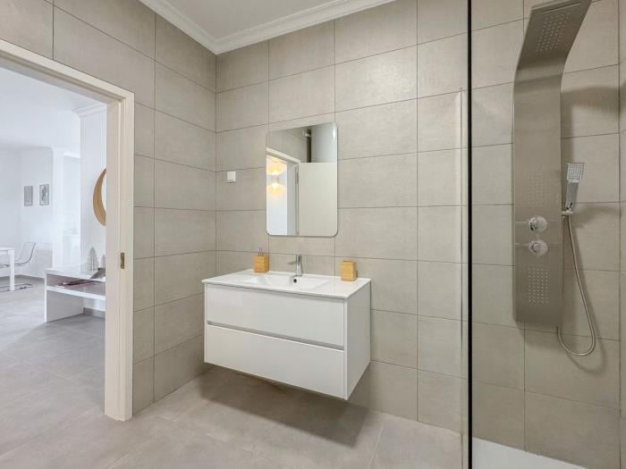 image Holidays Beach Apartment Porto de Mós 8