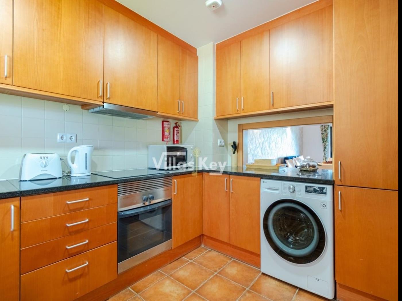 image Lagos Marina Park Resort by Villas Key 11