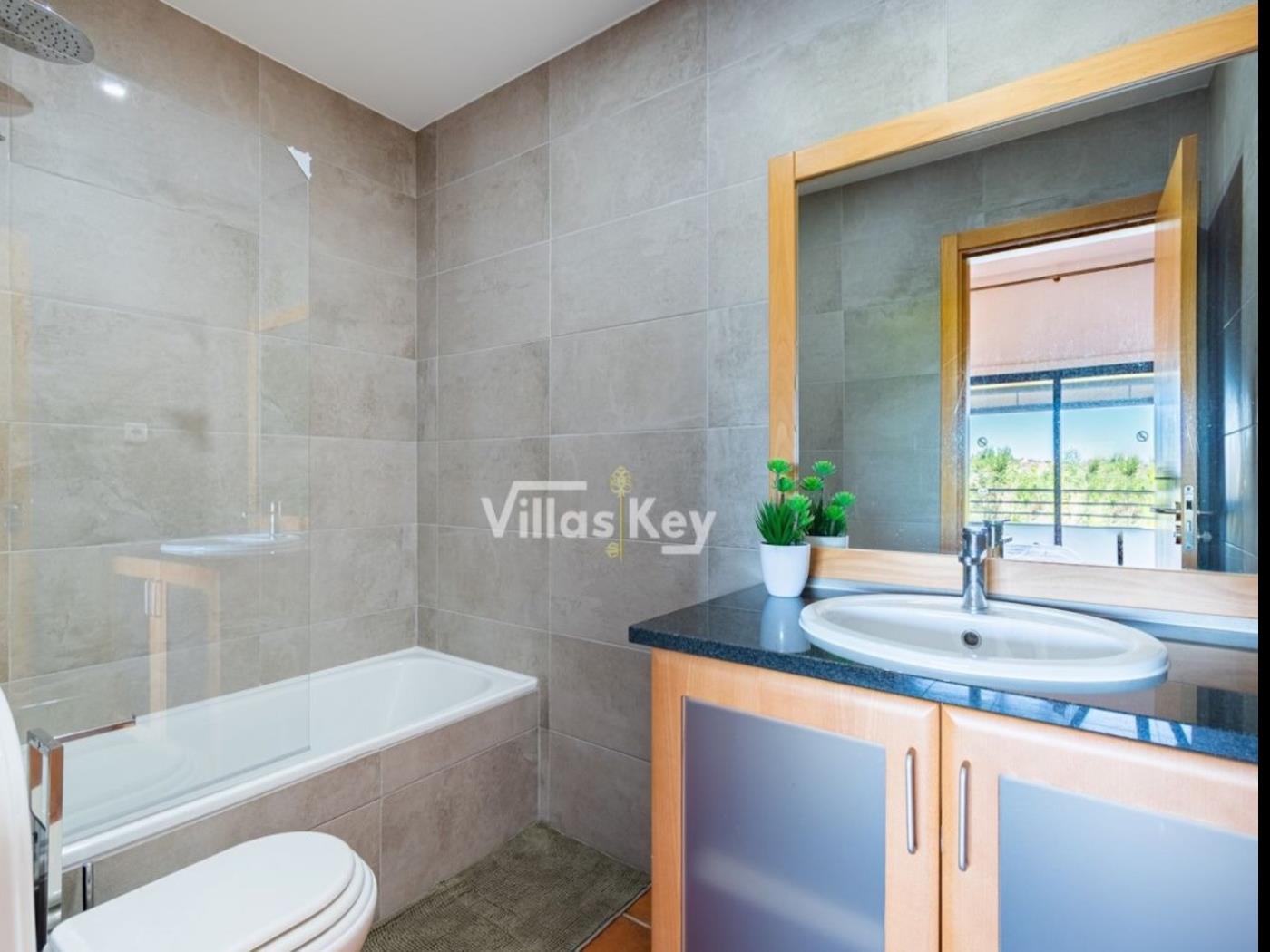 image Lagos Marina Park Resort by Villas Key 15