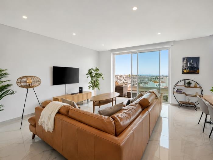 image Penthouse by the Marina 4