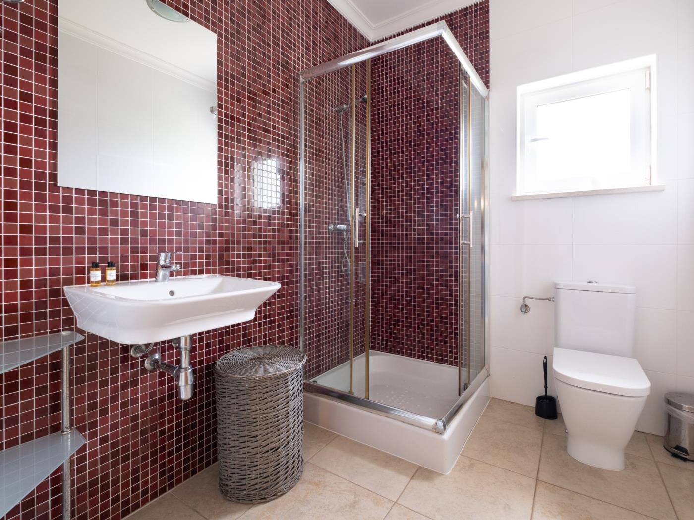 image Pool View 3 Bed Apartment 11