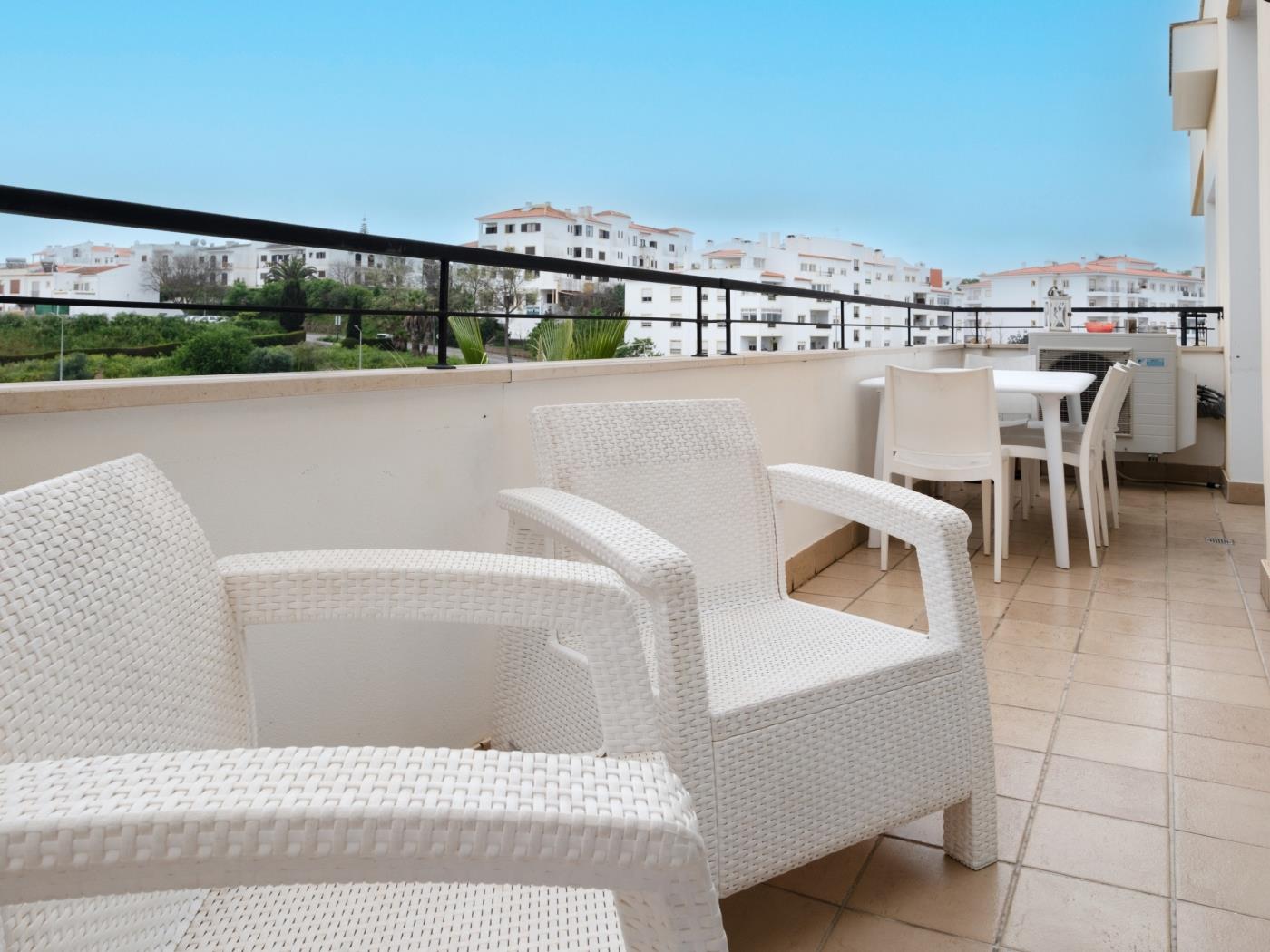 image Pool View 3 Bed Apartment 6