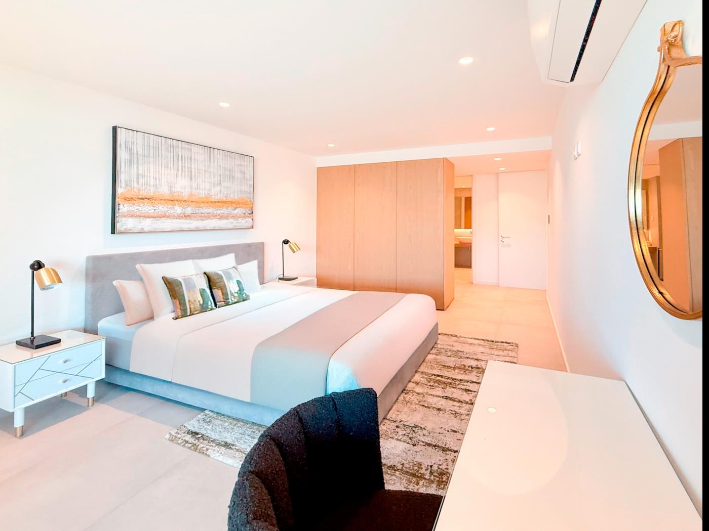 image Poolside Garden View Luxury Apartment 11