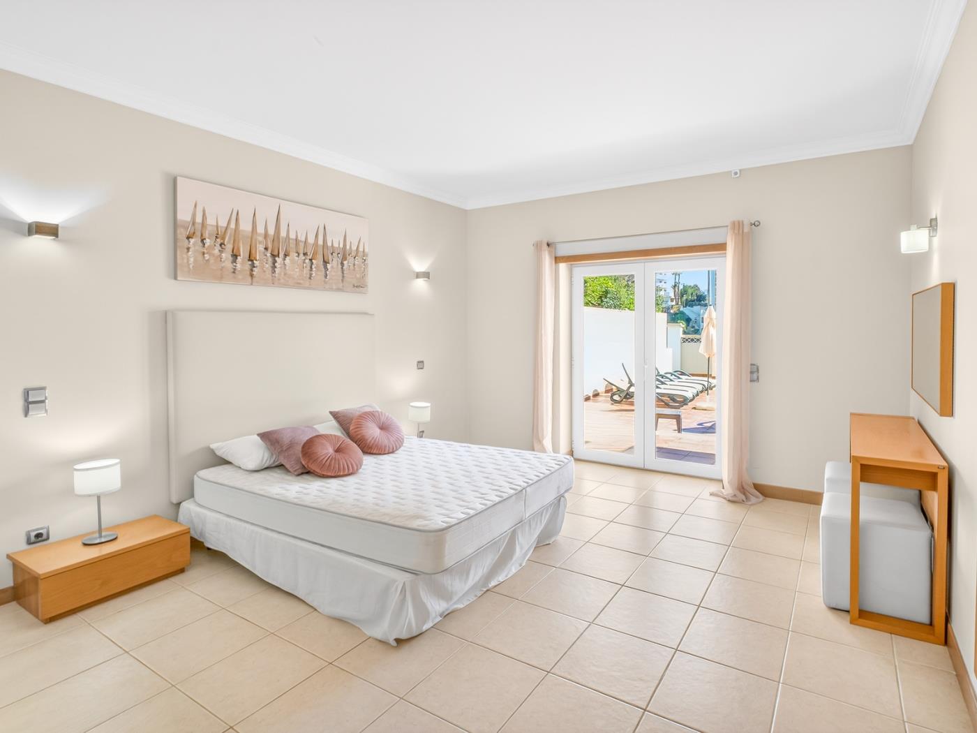 image Vila Limoeiro 13