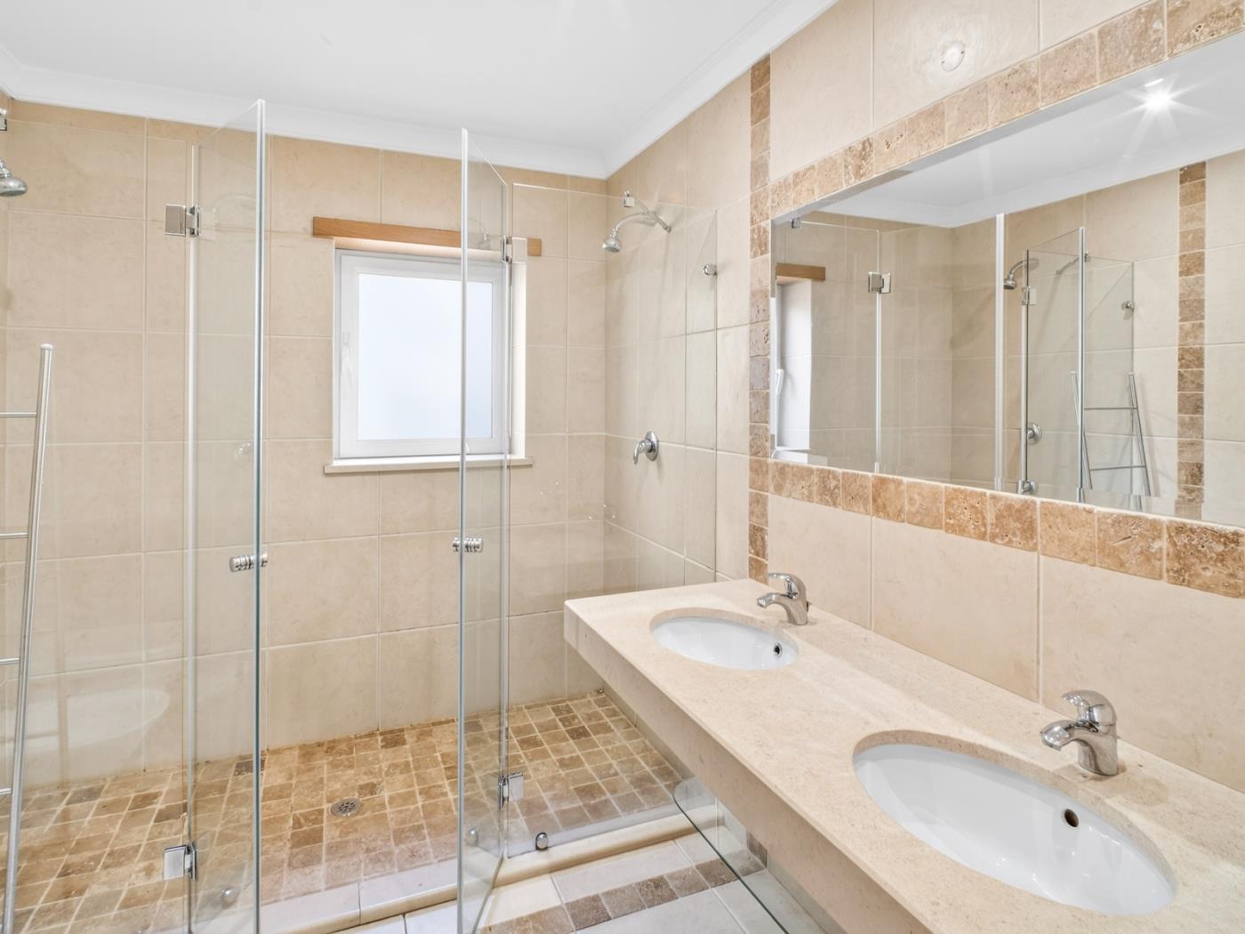 image Vila Limoeiro 14