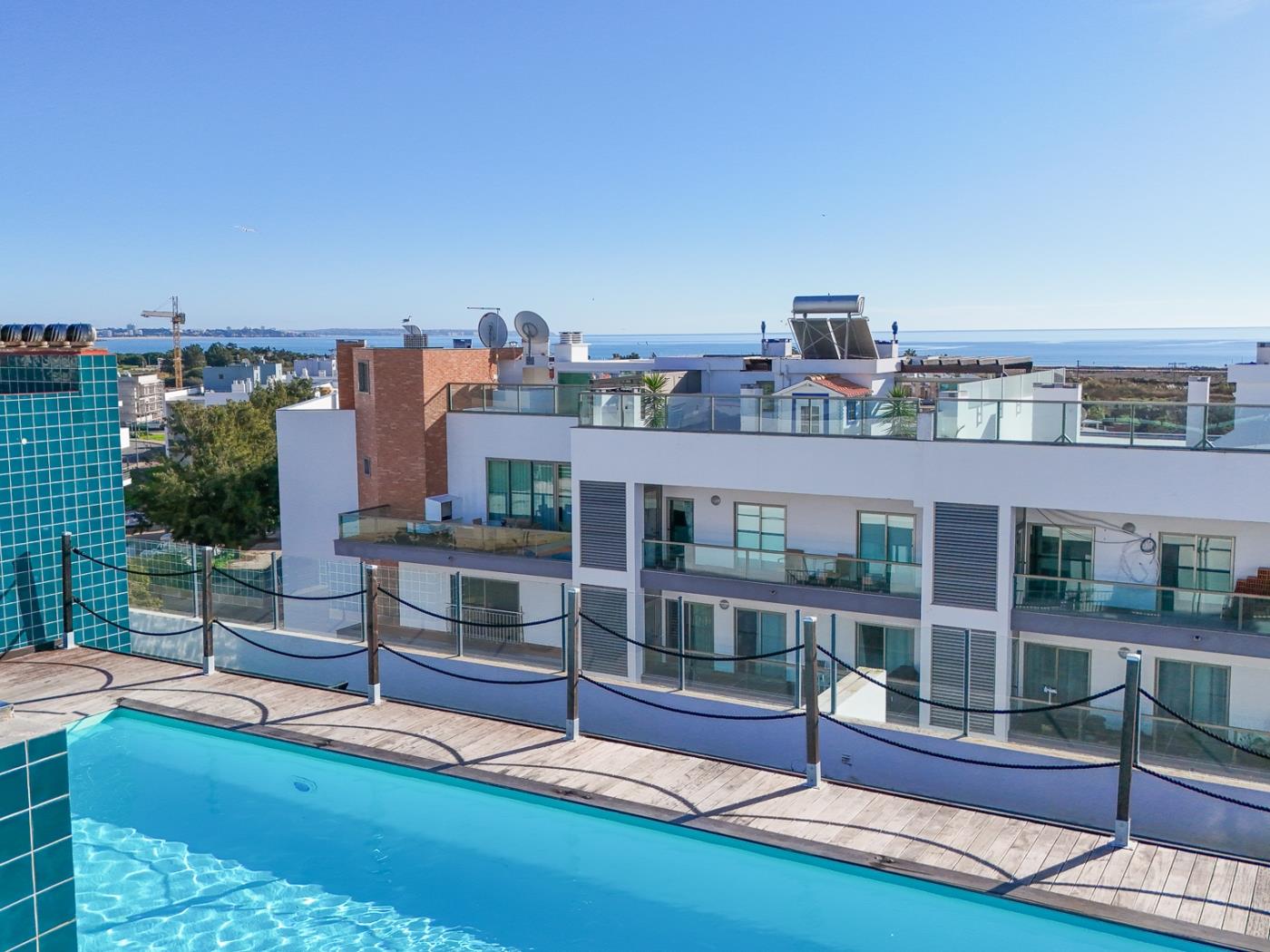 image Terraços Da Meia Praia 0