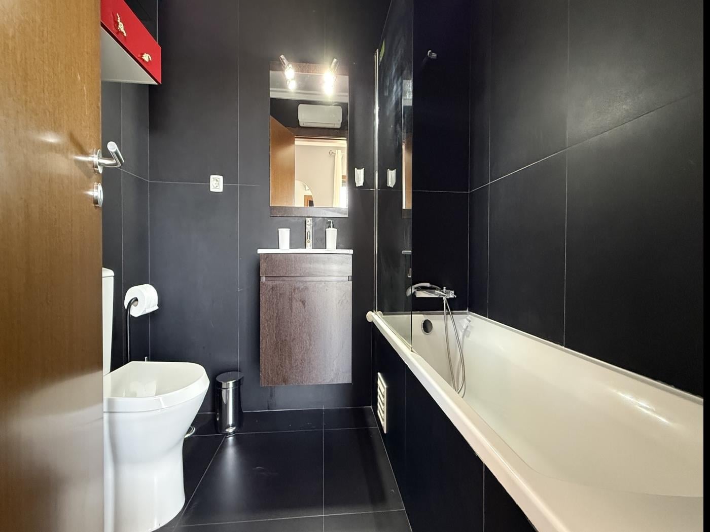 image Terraços Da Meia Praia 15