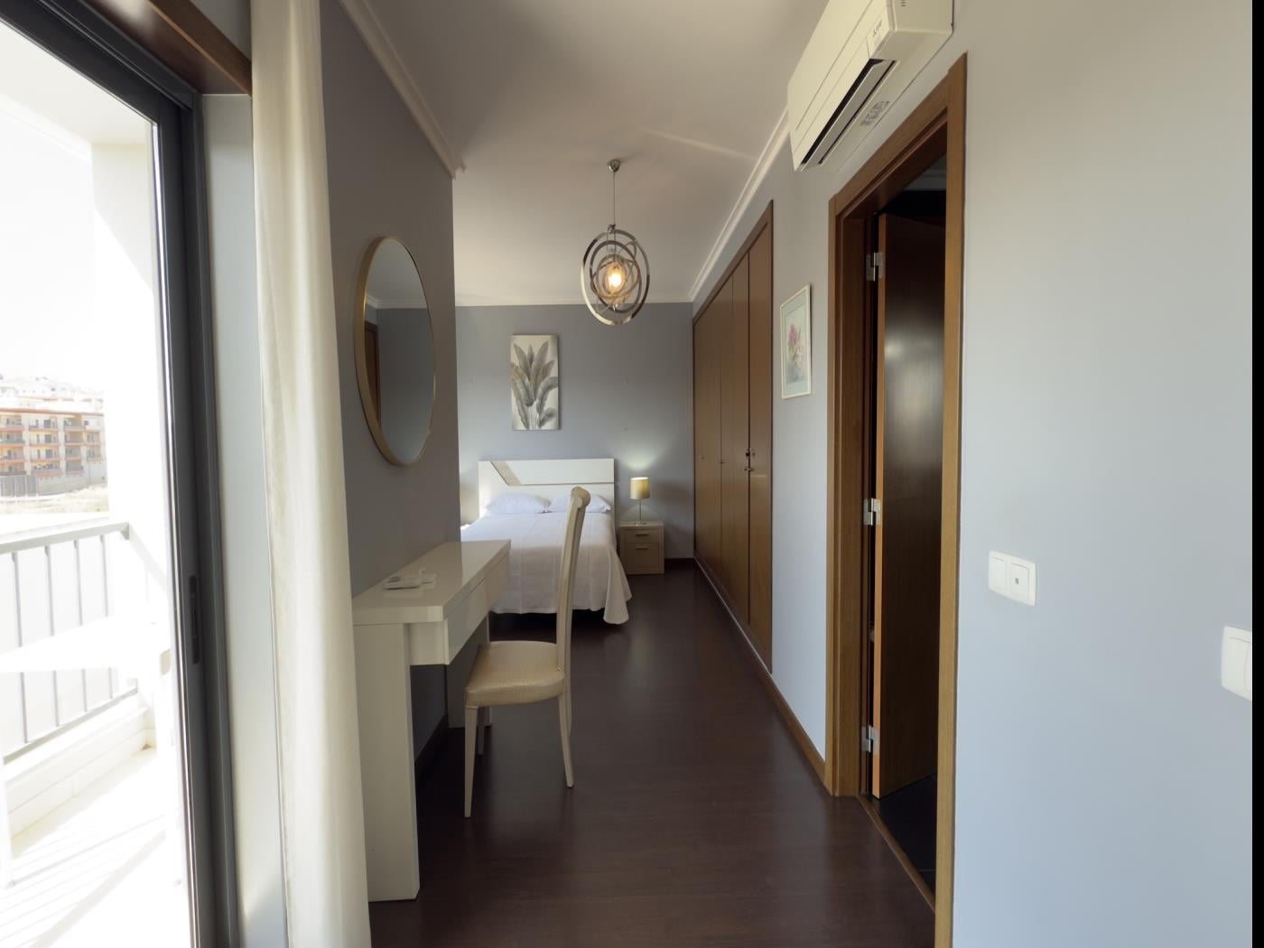 image Terraços Da Meia Praia 18