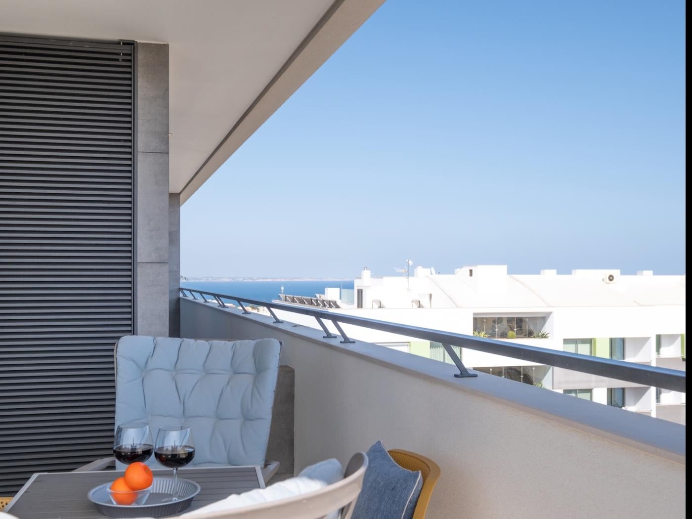 image Sea View Apartment 12