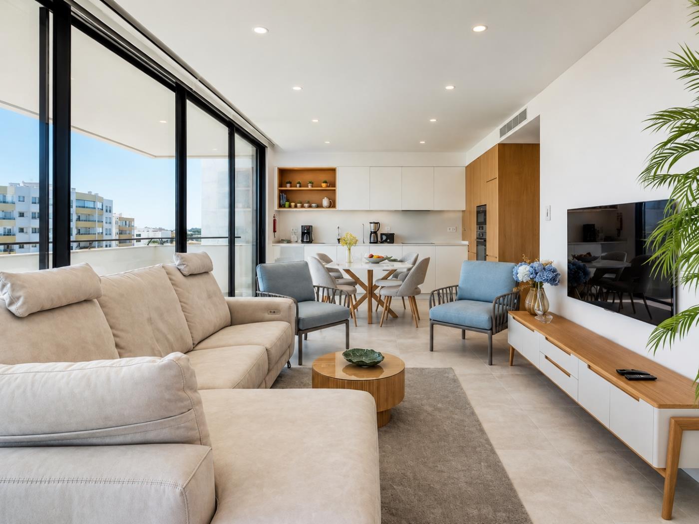 image Sea View Apartment 1
