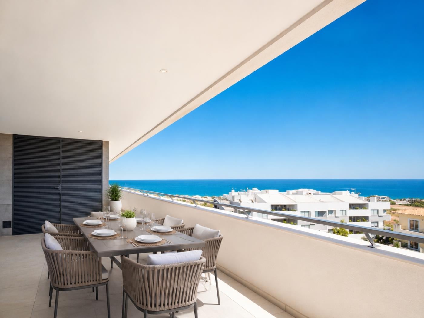 image Sea View Apartment 2