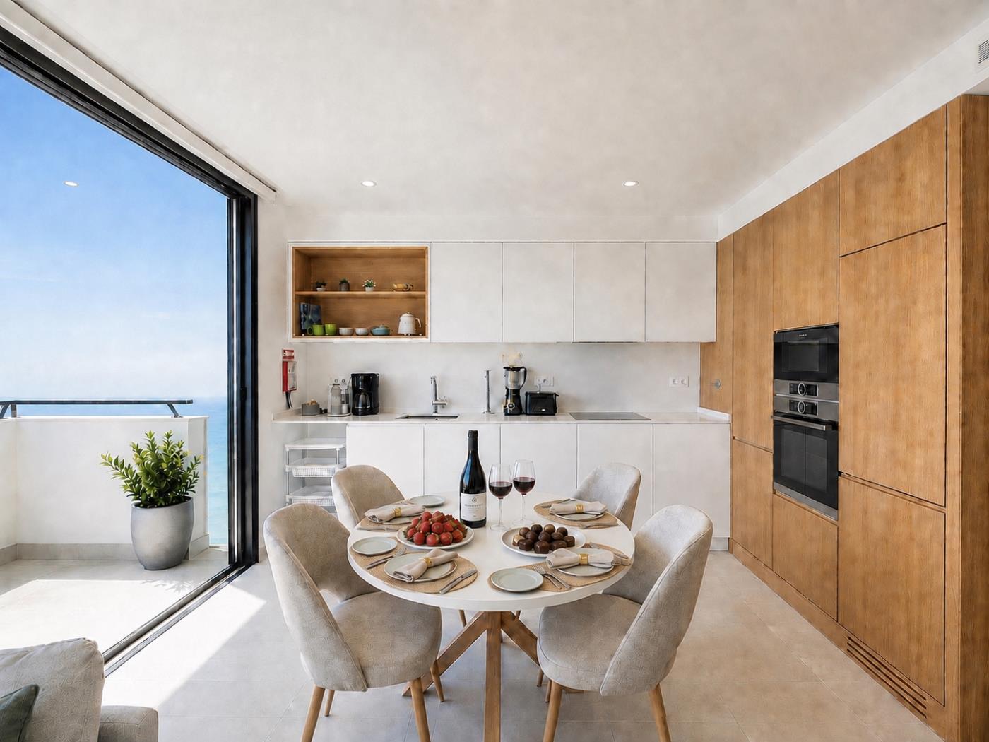 image Sea View Apartment 3