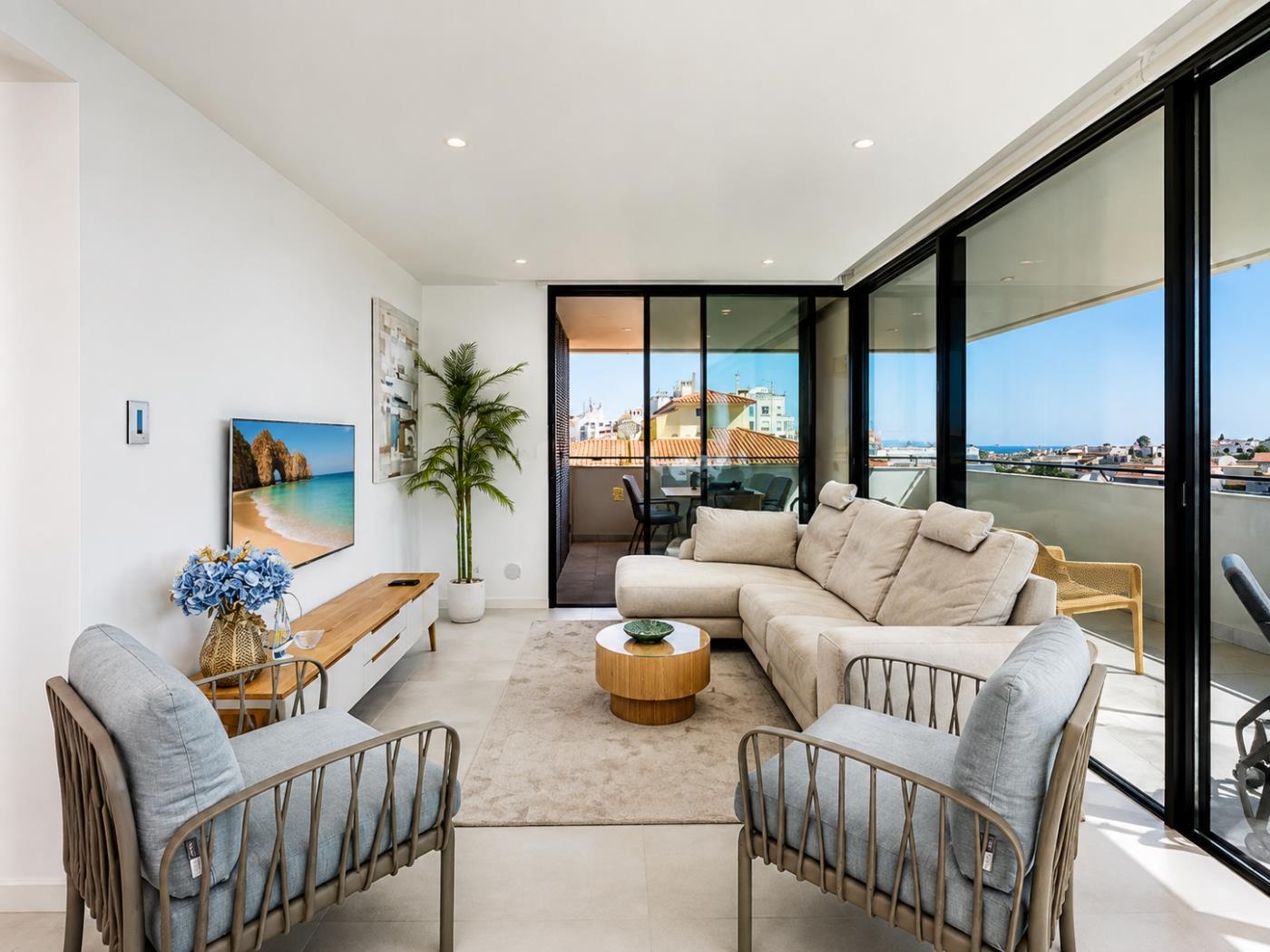 image Sea View Apartment 4