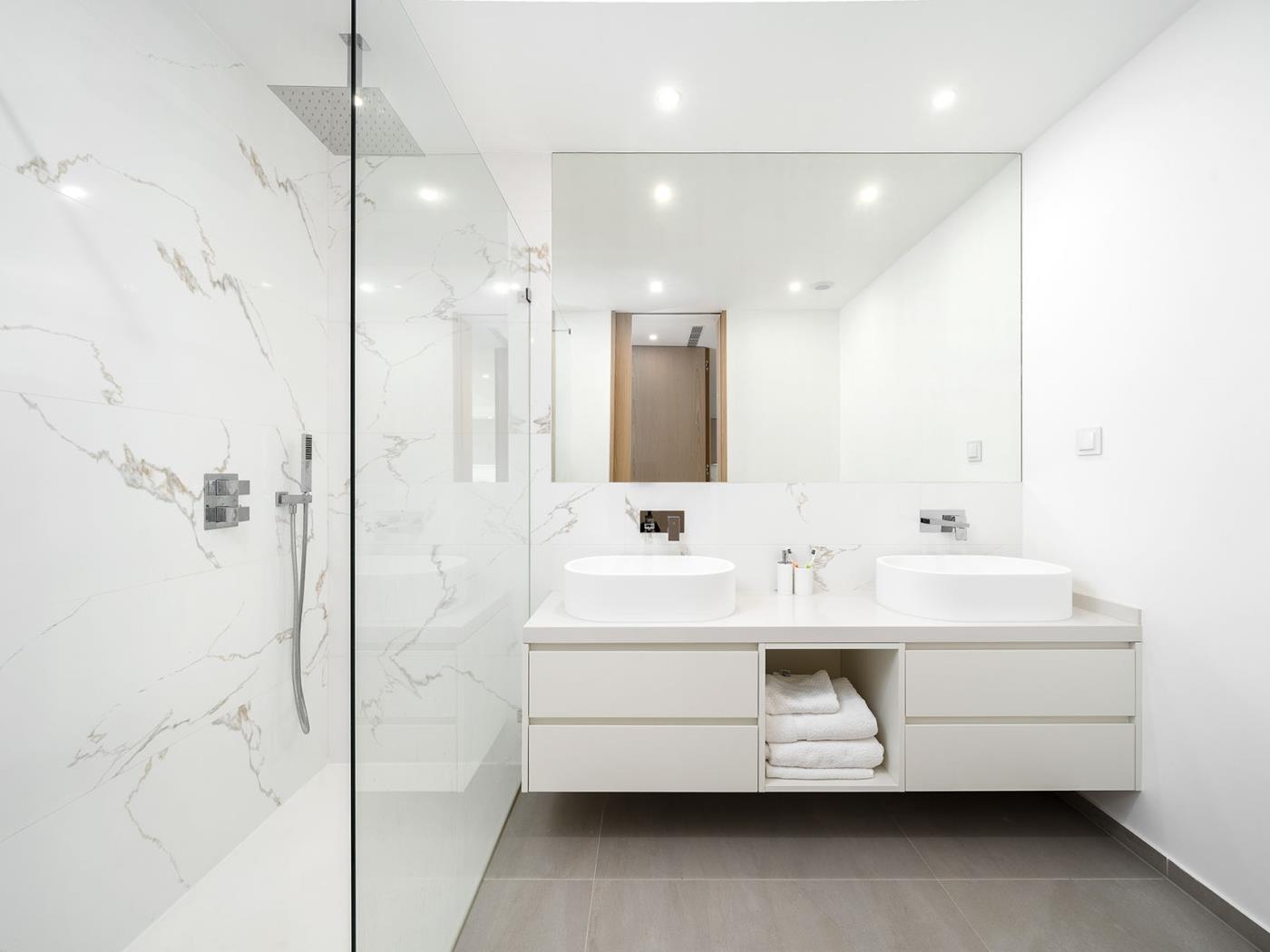 image Marina View Luxury 16