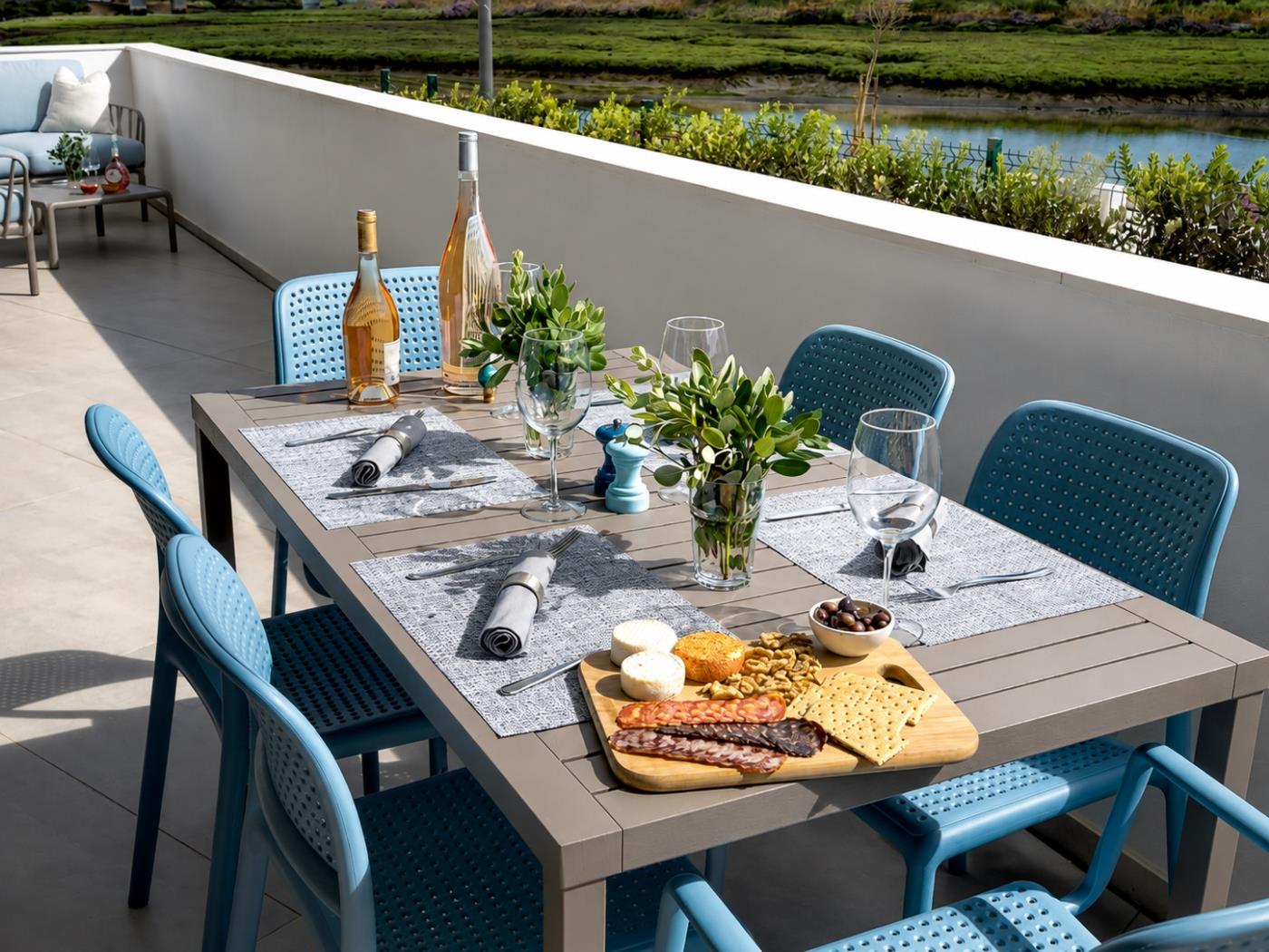 image Marina View Luxury 1