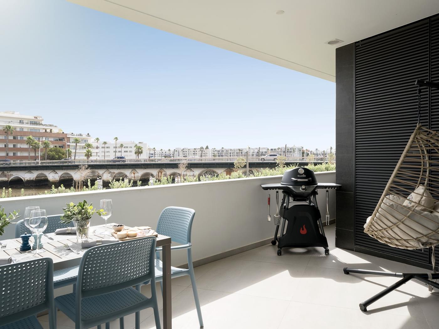 image Marina View Luxury 4