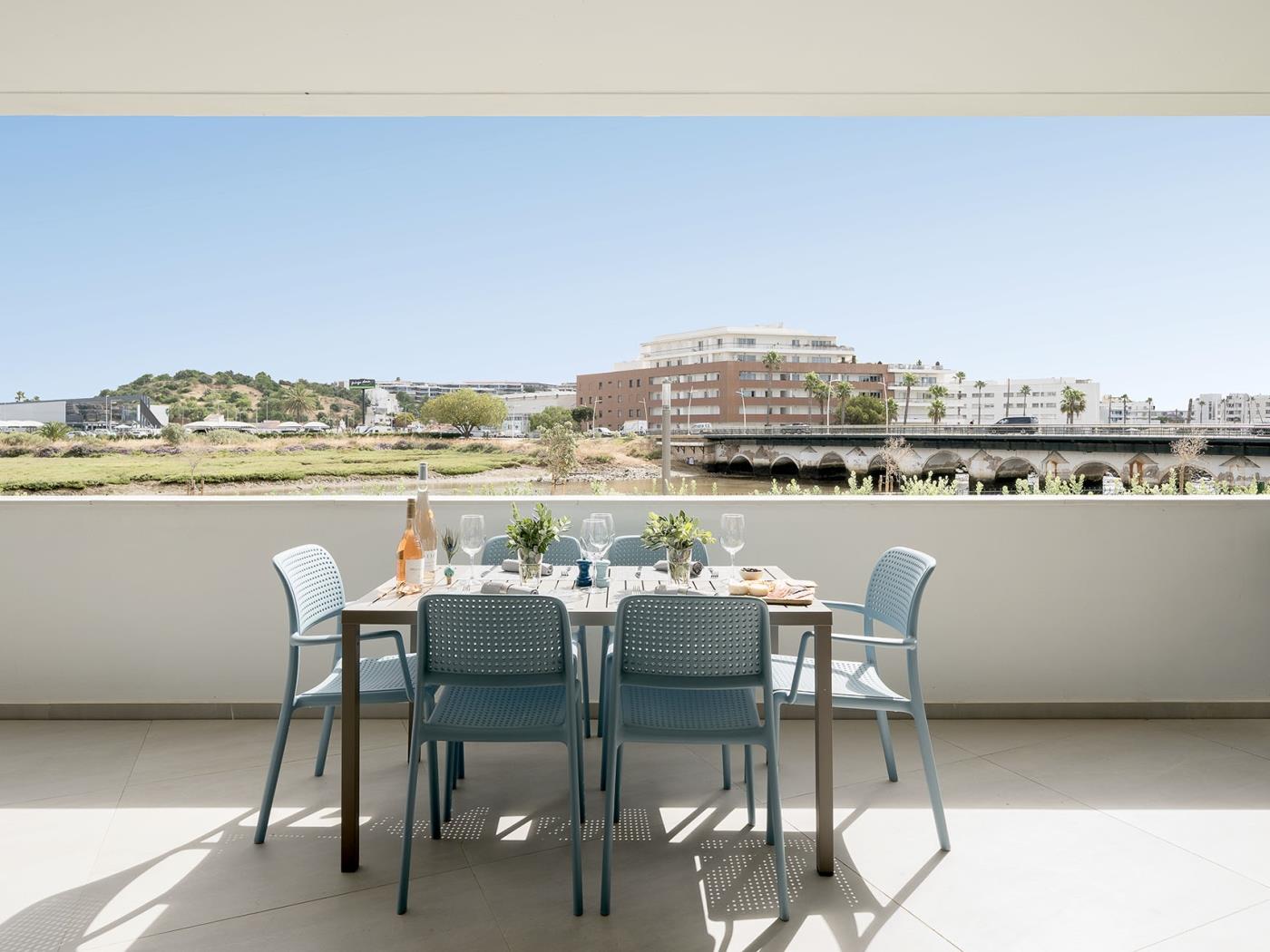 image Marina View Luxury 6