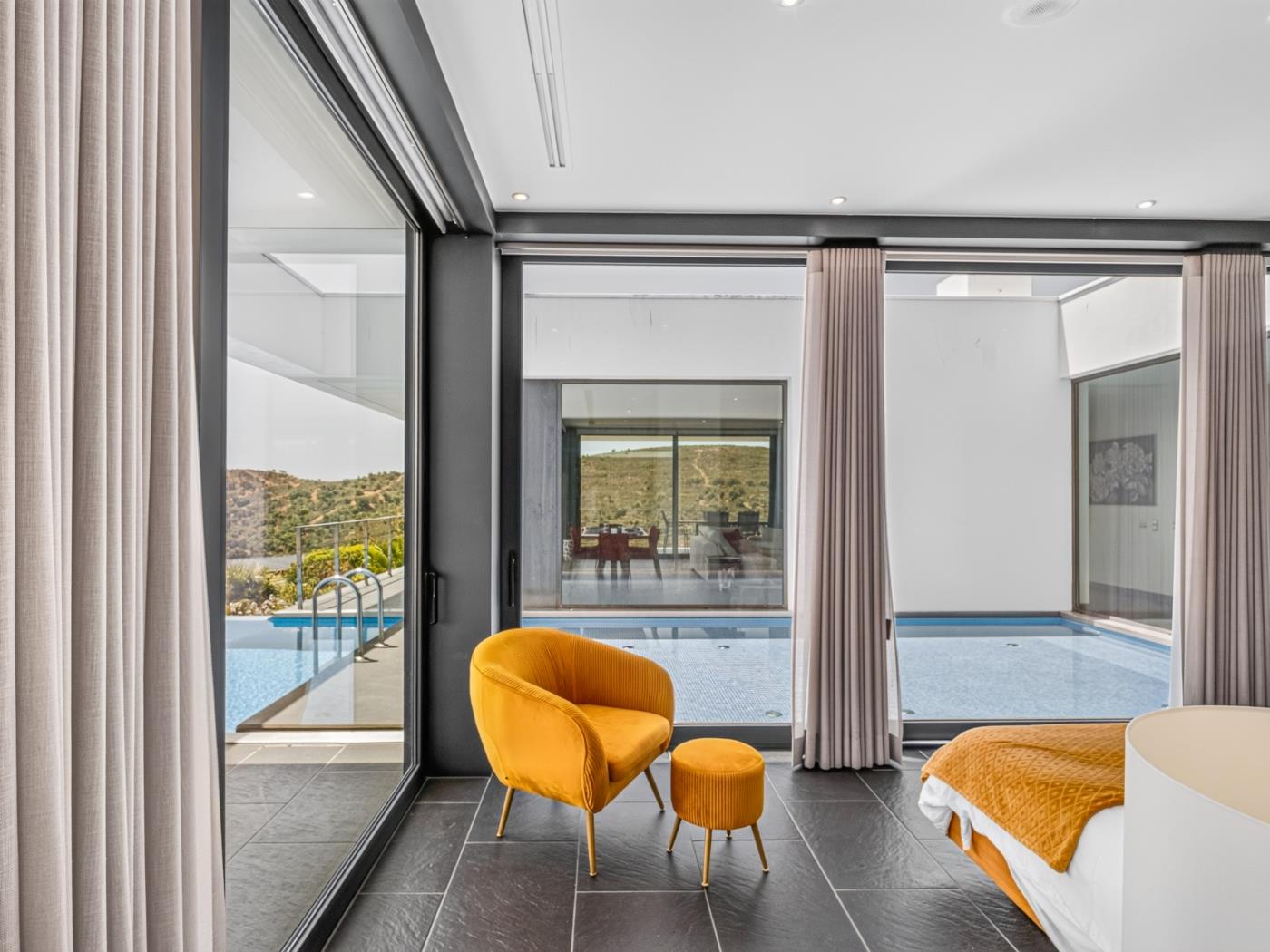 image Villa Sernadinha | Piscina Infinita, Lago y Espectaculares Vistas a la Montaña 10