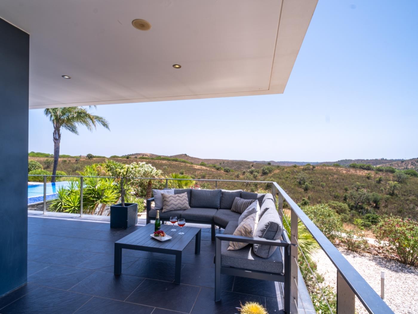 image Villa Sernadinha | Piscina Infinita, Lago y Espectaculares Vistas a la Montaña 32
