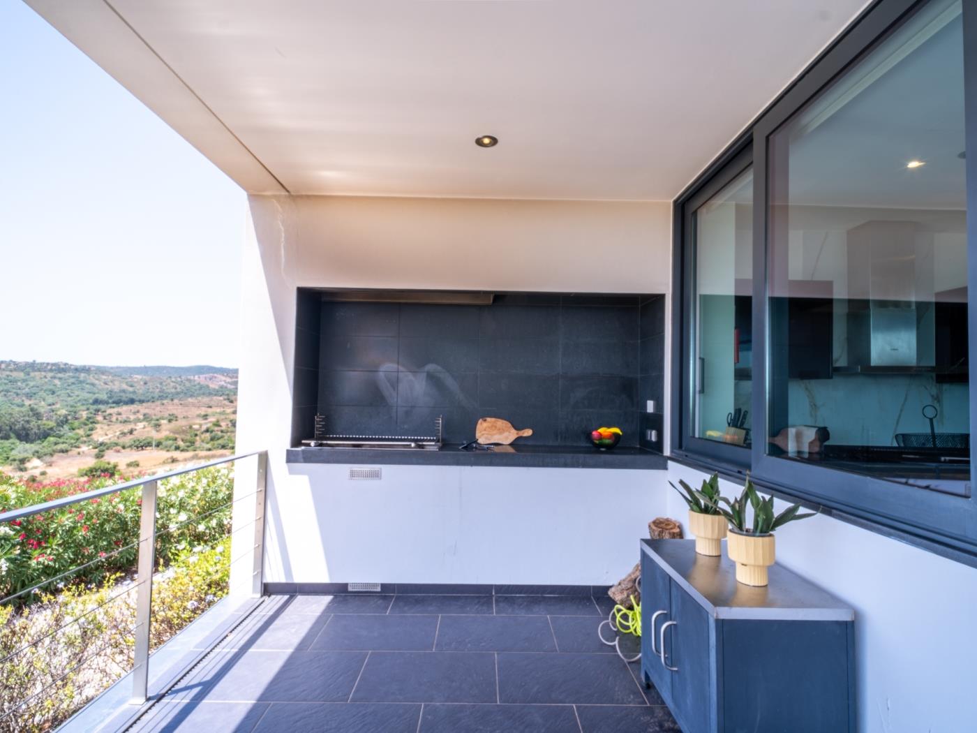 image Villa Sernadinha | Infinity Pool, Lake & Stunning Mountain Views 33